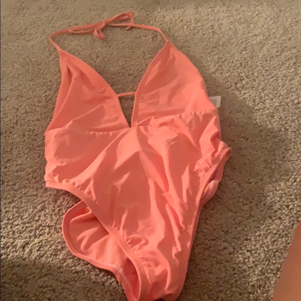 Whole piece bathing suit